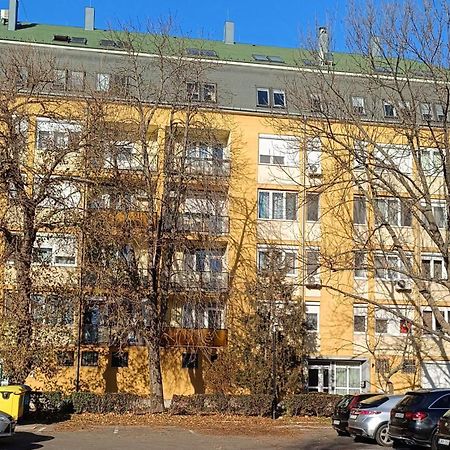 Székesfehérvár Sunset Apartman מראה חיצוני תמונה